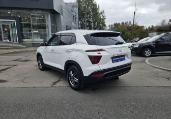 Подержанный автомобиль Hyundai Creta 2021 года (6 фото)