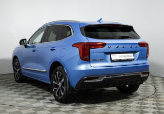 Подержанный автомобиль Haval Jolion 2022 года (7 фото)