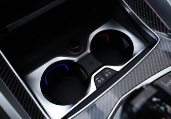 Подержанный автомобиль BMW X6 2020 года (25 фото)