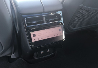 Новый Zeekr 001 2024 (29 фото)