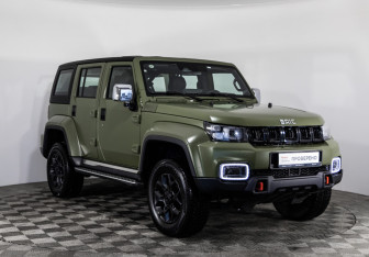 Подержанный автомобиль BAIC BJ40 2024 года (3 фото)