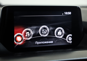 Подержанный автомобиль Mazda 6 Sedan 2017 года (15 фото)