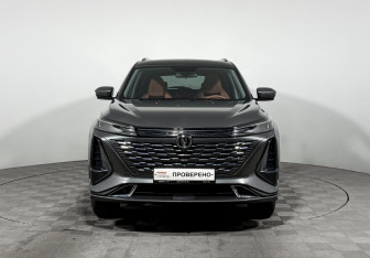 Подержанный автомобиль Changan CS75PLUS 2023 года (2 фото)