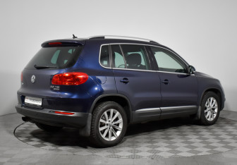 Подержанный автомобиль Volkswagen Tiguan 2011 года (5 фото)