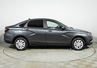 Подержанный автомобиль LADA (ВАЗ) Vesta Sedan 2024 года (4 фото)