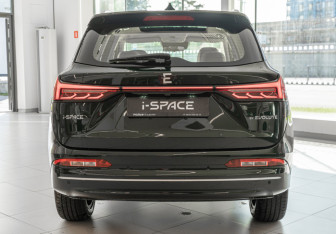 Новый Evolute i-SPACE 2025 (5 фото)