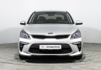 Подержанный автомобиль Kia Rio Sedan 2019 года (2 фото)