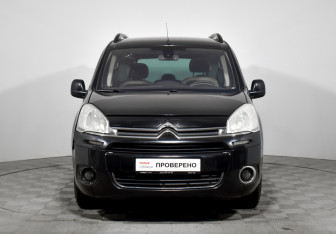 Подержанный автомобиль Citroen Berlingo 2013 года (2 фото)