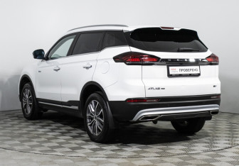 Подержанный автомобиль Geely Atlas Pro 2023 года (7 фото)