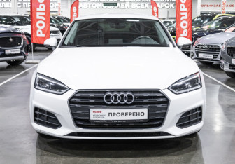Подержанный автомобиль Audi A5 Liftback 2019 года (3 фото)