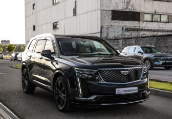 Подержанный автомобиль Cadillac XT6 2020 года (5 фото)
