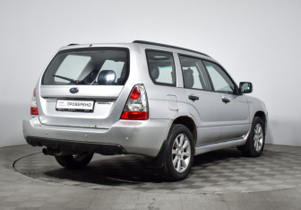Подержанный автомобиль Subaru Forester Suv 2007 года (5 фото)