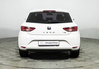 Подержанный автомобиль SEAT Leon Hatchback 2014 года (6 фото)