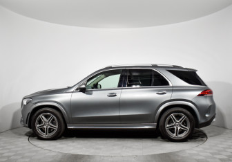 Подержанный автомобиль Mercedes-Benz GLE 2019 года (9 фото)