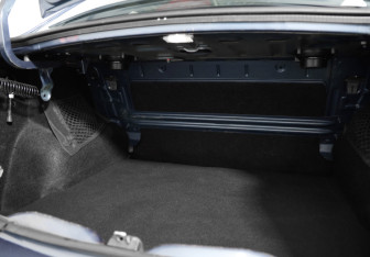 Подержанный автомобиль Renault Logan Sedan 2011 года (20 фото)