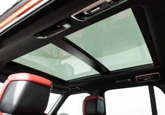 Подержанный автомобиль Land Rover Range Rover 2021 года (15 фото)