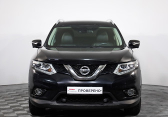 Подержанный автомобиль Nissan X-Trail 2016 года (3 фото)