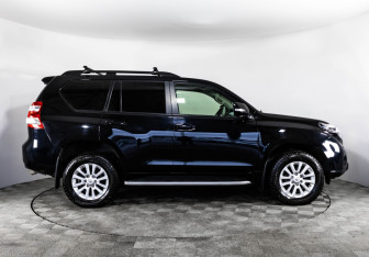 Подержанный автомобиль Toyota Land Cruiser Prado 2014 года (4 фото)