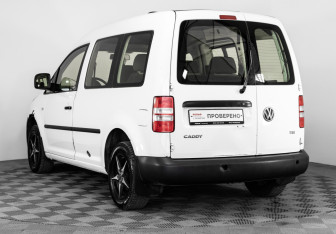 Подержанный автомобиль Volkswagen Caddy Compactvan 2012 года (7 фото)