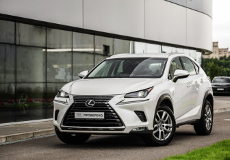 Подержанный автомобиль Lexus NX 2017 года (1 фото)