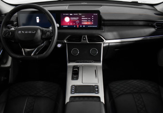 Подержанный автомобиль Exeed TXL 2023 года (22 фото)