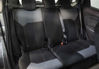 Подержанный автомобиль Ford EcoSport 2017 года (20 фото)