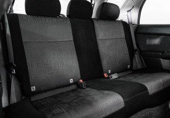 Подержанный автомобиль Subaru Impreza Wagon 2004 года (20 фото)