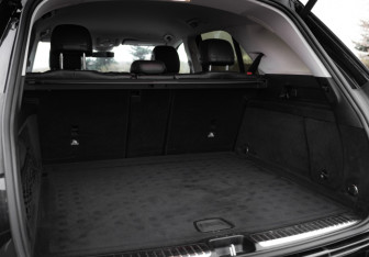 Подержанный автомобиль Mercedes-Benz GLE 2019 года (31 фото)