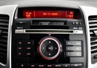 Подержанный автомобиль Kia Venga 2011 года (15 фото)