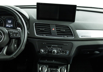 Подержанный автомобиль Audi Q3 2012 года (14 фото)