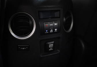 Подержанный автомобиль Honda Pilot 2008 года (19 фото)