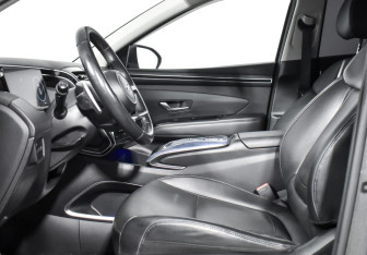 Подержанный автомобиль Hyundai Tucson 2021 года (12 фото)