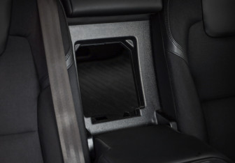 Подержанный автомобиль Volvo XC60 2020 года (28 фото)