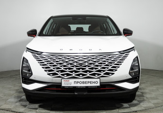 Подержанный автомобиль Omoda C5 2023 года (2 фото)