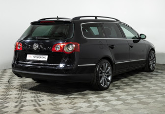 Подержанный автомобиль Volkswagen Passat Wagon 2006 года (5 фото)