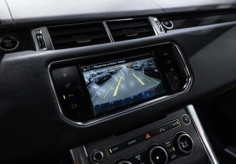 Подержанный автомобиль Land Rover Range Rover Sport 2016 года (22 фото)