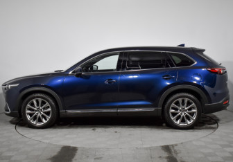 Подержанный автомобиль Mazda CX-9 2017 года (8 фото)