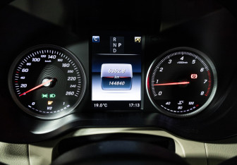 Подержанный автомобиль Mercedes-Benz GLC Coupe 2018 года (12 фото)