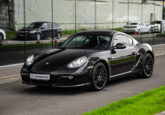 Подержанный автомобиль Porsche Cayman 2010 года (3 фото)