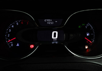 Подержанный автомобиль Renault Kaptur 2019 года (12 фото)