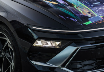 Подержанный автомобиль Hyundai Sonata 2024 года (10 фото)