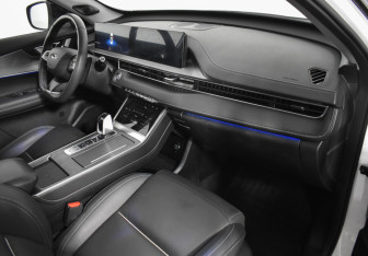 Подержанный автомобиль Chery Tiggo 7 Pro Max 2023 года (12 фото)