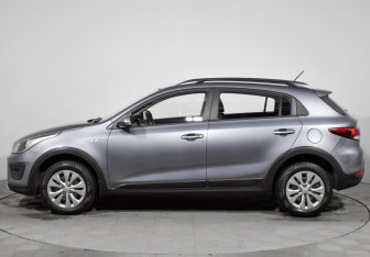 Подержанный автомобиль Kia Rio Hatchback 2020 года (8 фото)