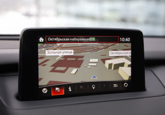 Подержанный автомобиль Mazda CX-9 2018 года (16 фото)