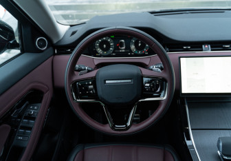 Новый Land Rover Range Rover Evoque 2025 (15 фото)