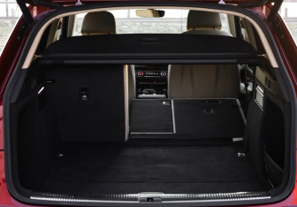 Подержанный автомобиль Audi Q5 2019 года (36 фото)