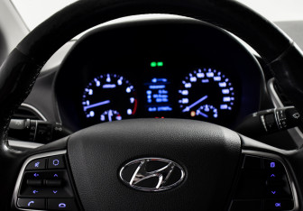 Подержанный автомобиль Hyundai Solaris Sedan 2018 года (14 фото)