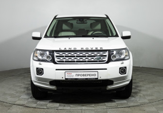 Подержанный автомобиль Land Rover Freelander 2014 года (2 фото)