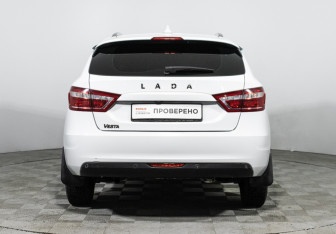 Подержанный автомобиль LADA (ВАЗ) Vesta Wagon 2021 года (6 фото)