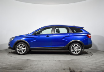 Подержанный автомобиль LADA (ВАЗ) Vesta Wagon 2020 года (8 фото)